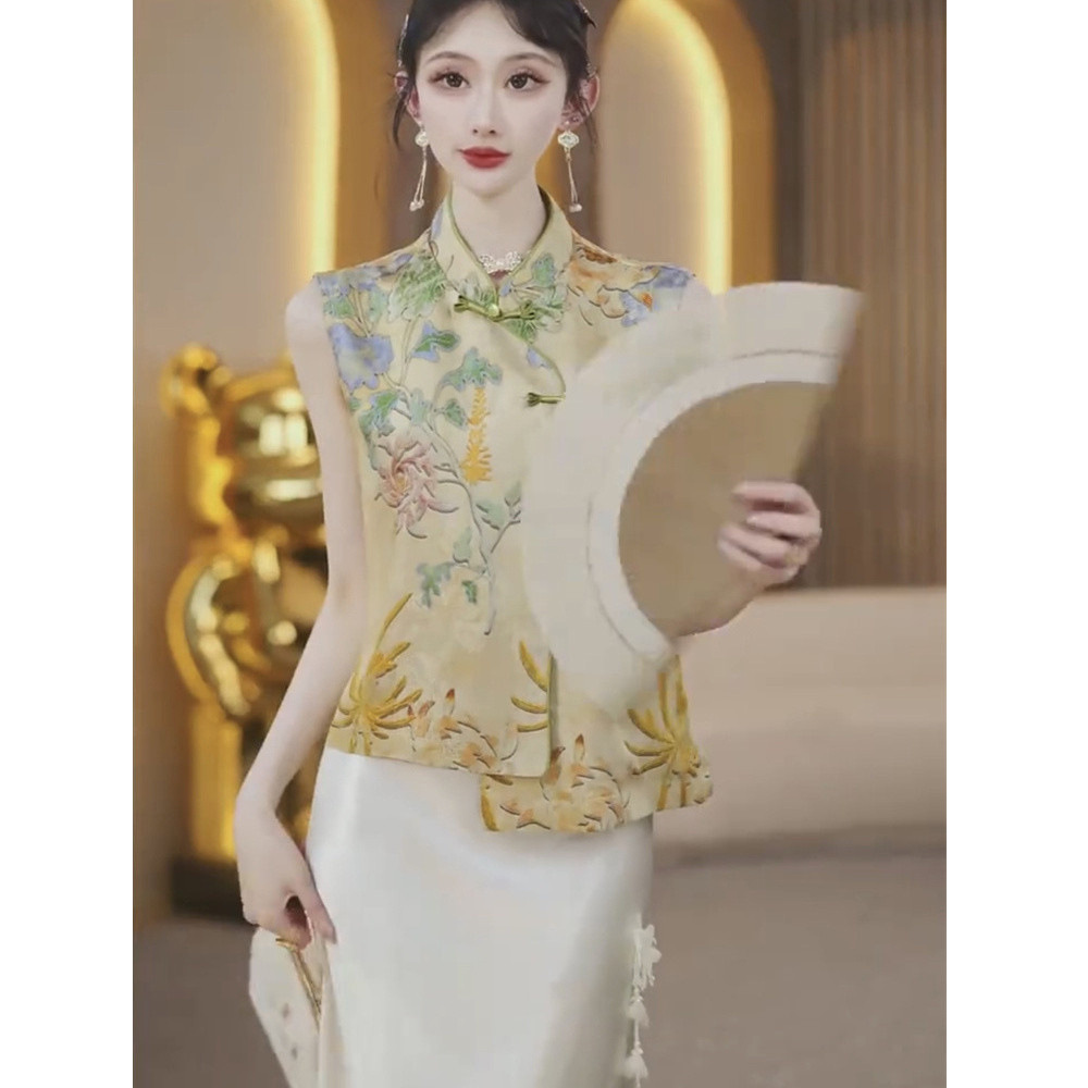 Trendy New Chinese-Style Vest for Women 2025 Summer National Print Button Sleeveless Top Fashion