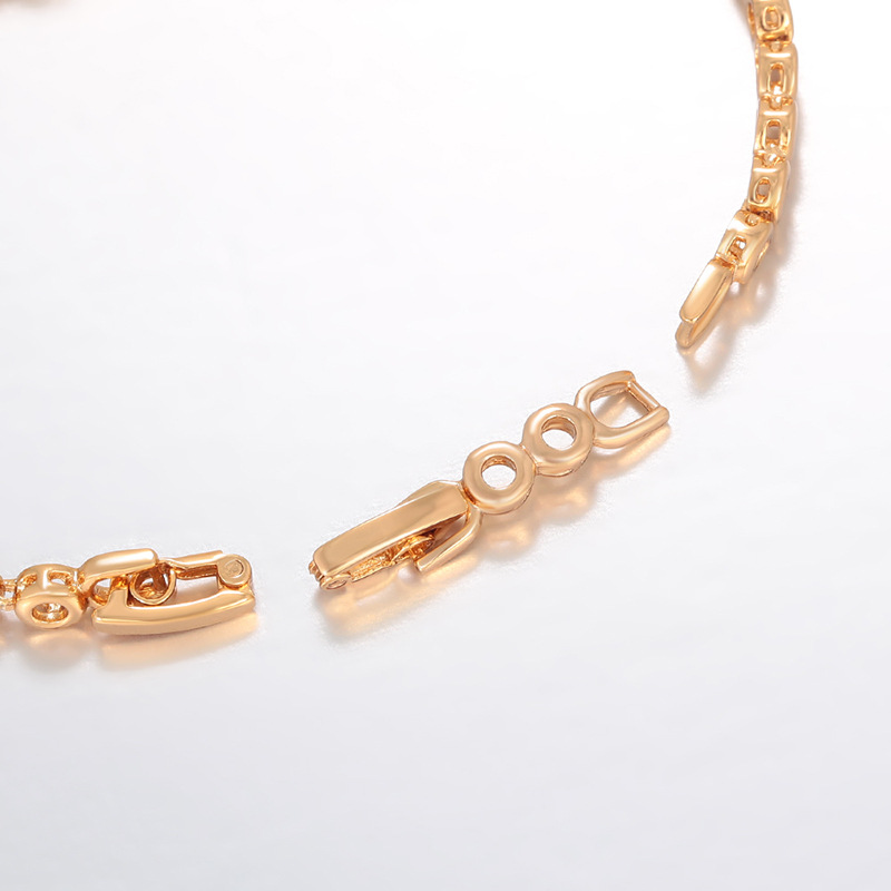 Xuping Europa y los Estados Unidos transfronterizos pulsera retro aleación de cobre chapado 18k color geométrico redondo hueco diseño de joyas de empalme