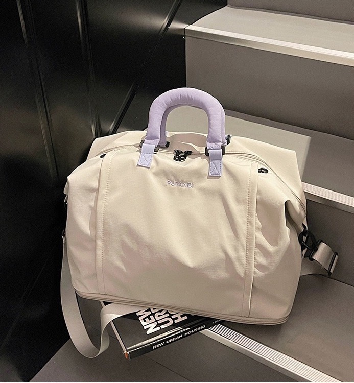 Travel bag, large capacity, expandable