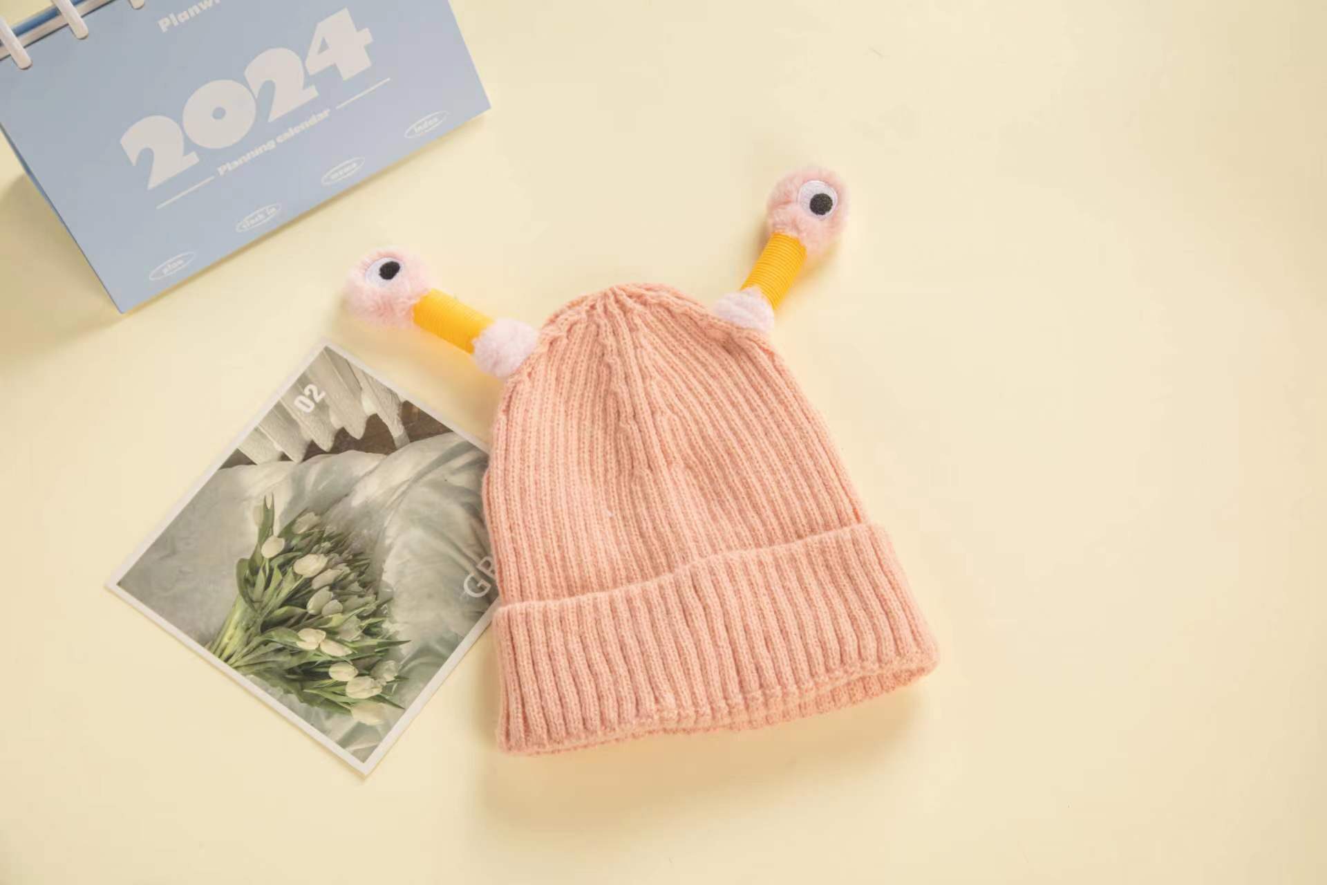 Tentáculo de dibujos animados luminoso pequeño monstruo sombrero de lana hembra Otoño e Invierno divertido padre-hijo cálido sombrero de punto