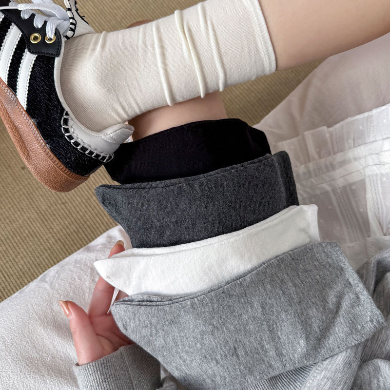 Spring and summer ultra-thin breathable boneless seam solid color pile socks daily commuting all-match high socks women's socks Spring and summer ultra-thin breathable boneless seam solid color pile socks daily commuting all-match high socks women's socks