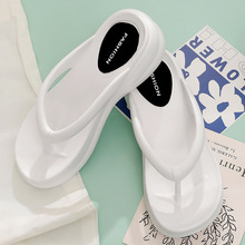 ���߸����������Ů�ļ��⴩2025�¿�r�з������s�A�_ɳ������Ь