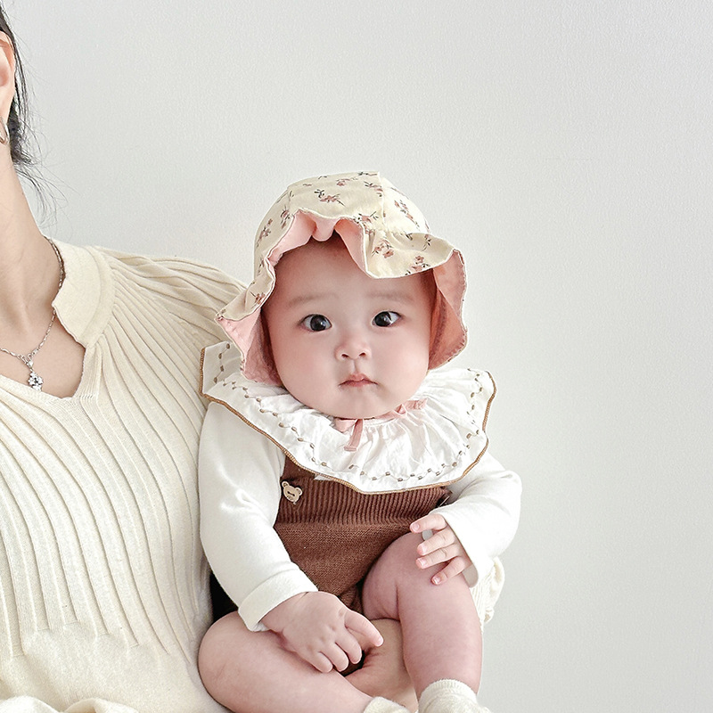 Sombrero de bebé primavera y otoño delgado bebé de encaje princesa sombrero de corte pequeño mes de edad sombrero protector de orejas de bisel protector solar