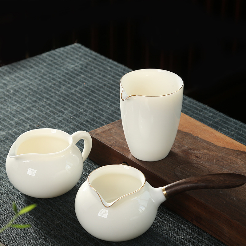 White porcelain tea serving set, side handle, wooden handle, fair cup, Phnom rim handleless tea cup, single Kung Fu tea set, tea ceremony