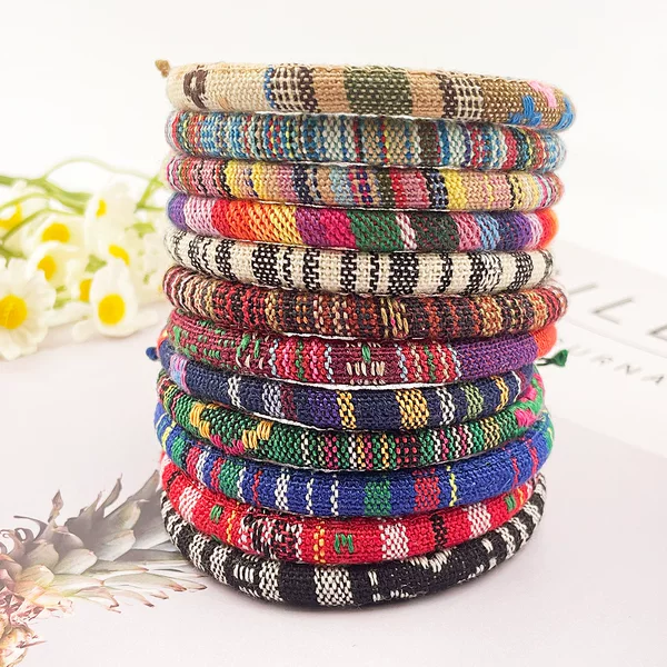 Cross-border Hot Sale European and American Hot Style Ethnic Style Niche Design Unisex Color Friendship Hand-woven Hand Rope