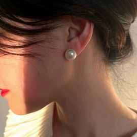 项链;耳钉;耳环