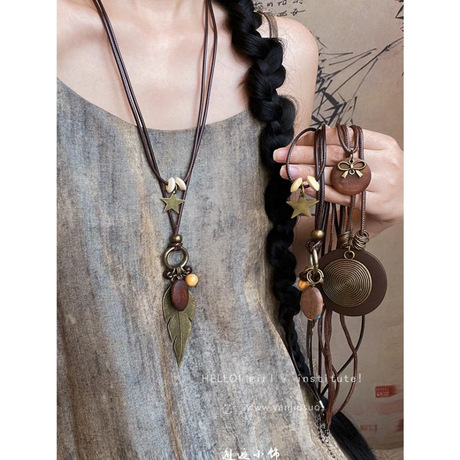 Jewery 2025 New New Chinoiserie Feather Necklace Women's Retro Style Ethnic Styl