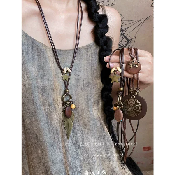 2025 New New Chinoiserie Feather Necklace Women's Retro Style Ethnic Style Double Layer Stacked Long Sweater Chain Accessories