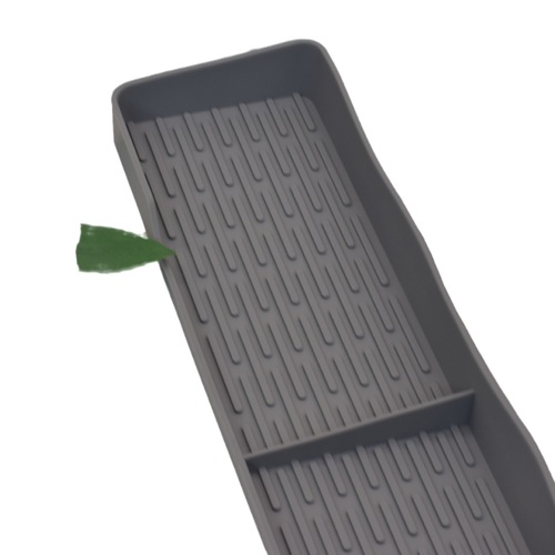 New kitchen silicone barbecue rack seasoning storage rack made of food-grade silicone material with built-in strong magnets