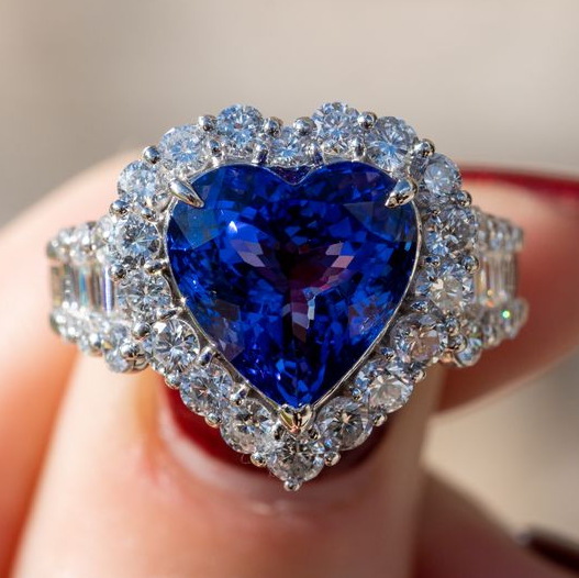 Cross-border Europe and the United States hot-selling women's copper ring fashion shiny zircon wedding engagement ring high-grade feeling ring wholesale