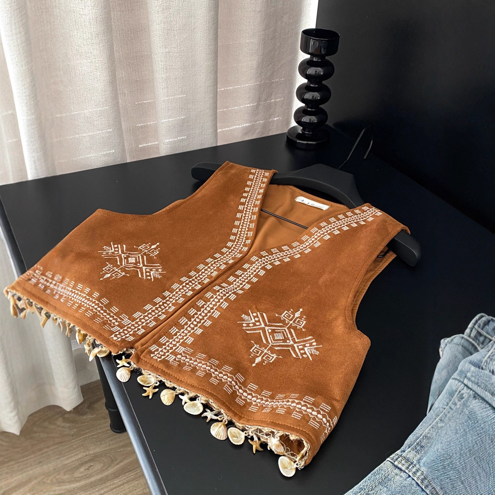 Carefully Selected Vacation Retro Outer Vest for Women 2025 Summer Heavy Embroider V Neck Sleeveless Cardigan Tassel Top Small