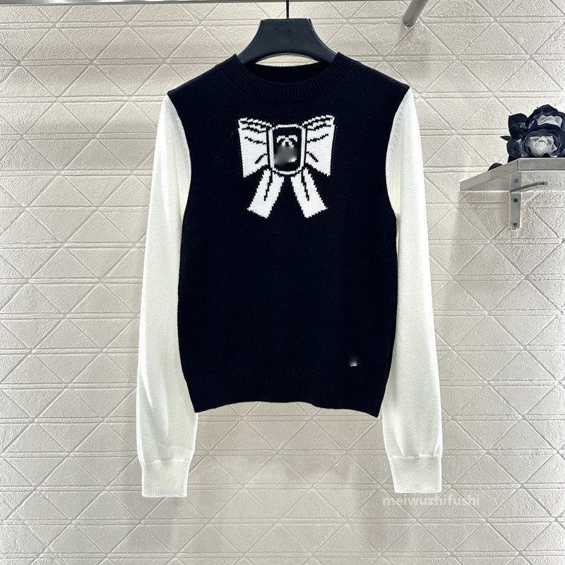 嵌花蝴蝶结圆领针织衫 复古休闲风舒适百搭插肩长袖上衣 CT83802