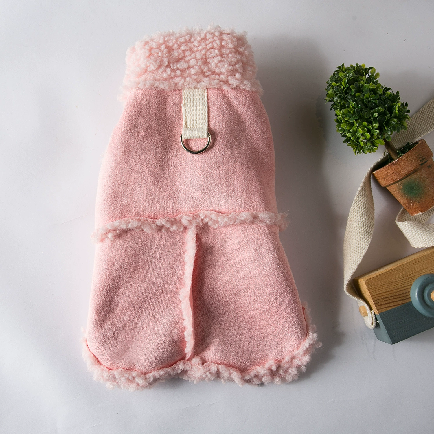 Собачья одежда осенняя и зимняя модель Тедди Биби Бомей тянет замшевый жилет