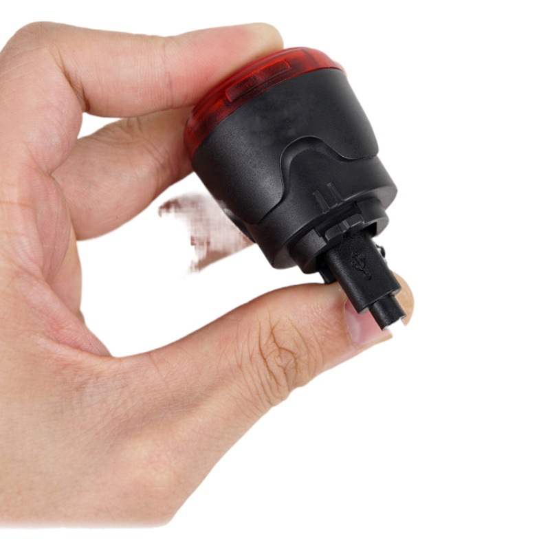 Freno de la bicicleta luz trasera Super brillante inteligente lámpara LED recargable al aire libre conducción nocturna equipo advertencia