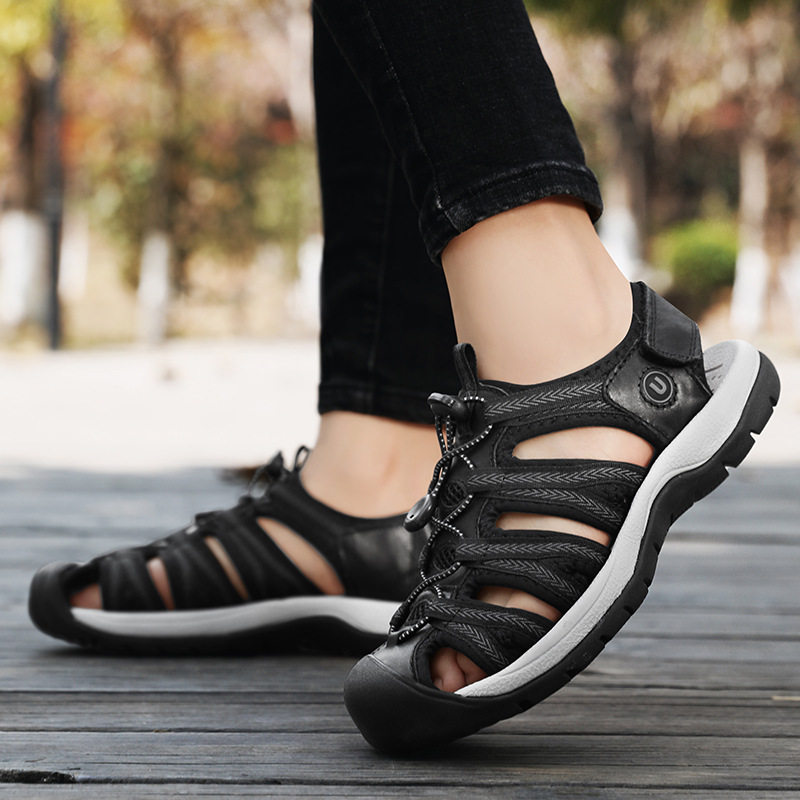 Dép sandal nữ bít mũi quai ngang, đế cao su chống trượt, phù hợp đi biển và dạo phố — 7237 màu đen, 7237 xám hồng, 7237 đen xám, 7237 đỏ hoa hồng