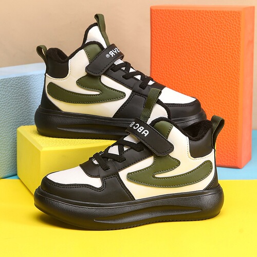 Boys 'second-cotton shoes, new winter mid-sized children with velvet thick soft sole waterproof skate shoes, children's sports running shoes