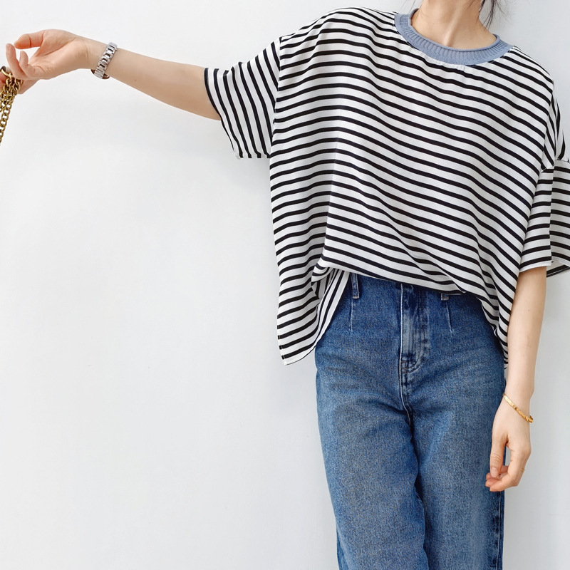 Summer New Threaded Round Neck Pullover Mulberry Silk Shirt T-shirt Blue and White Pinstripe Printed Short-sleeved Silk Shirt for Women