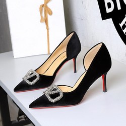 9269-AK202 European and American style high-end Xishi velvet one foot high heel silver rhinestone V-buckle decorative pointed single shoe