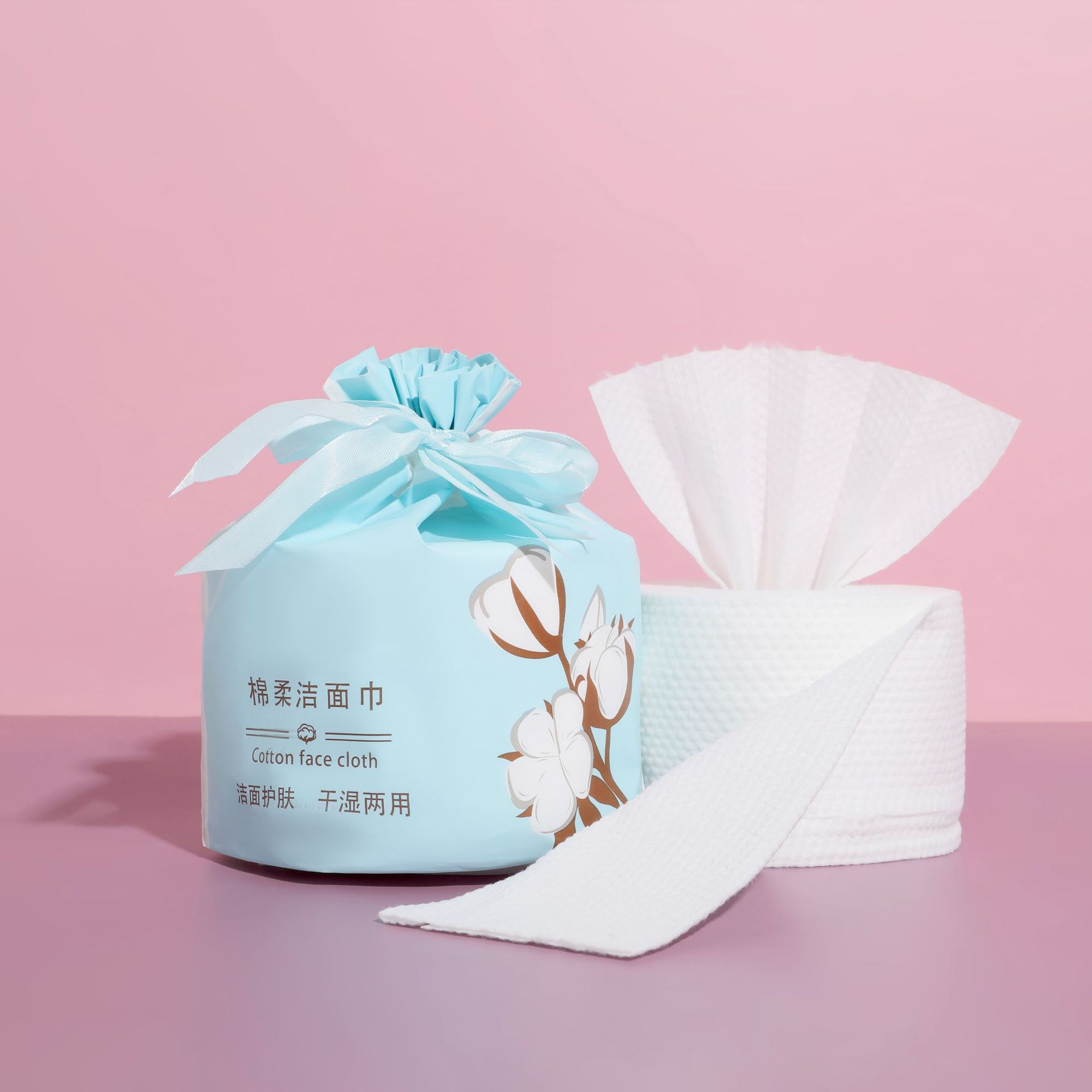 인도와 푸른 면화로 가득