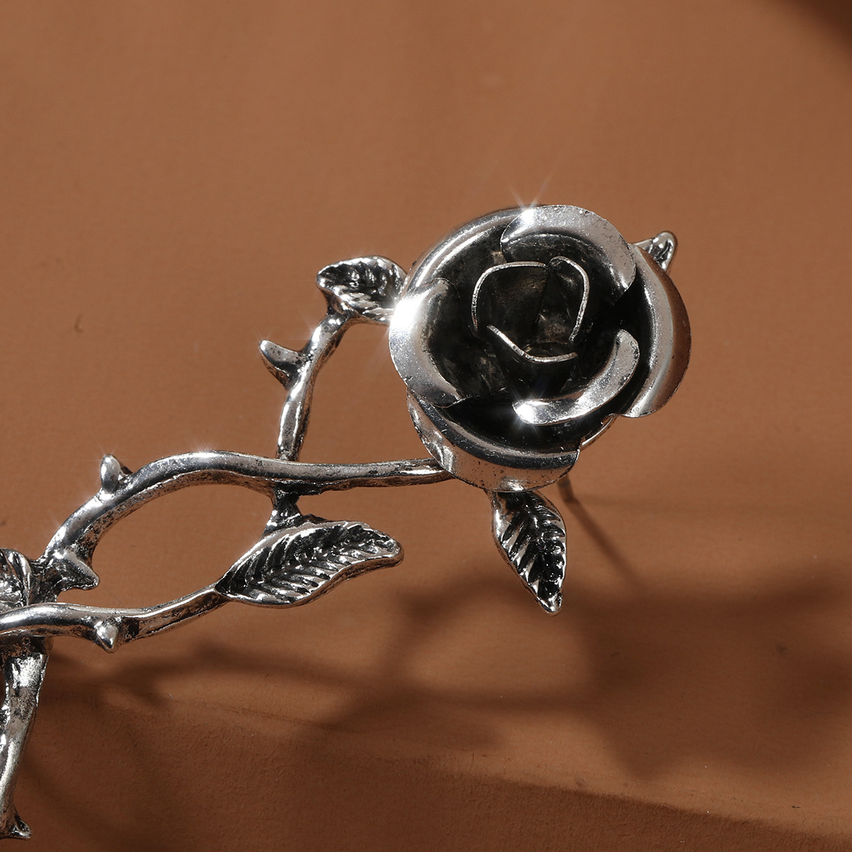 Orecchini gotici retrò con ali da elfo, clip per le orecchie per le donne, stile dark, stile punk, orecchini da diavolo, orecchini a forma di drago, ganci per le orecchie_voghion.com