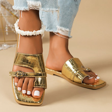 ���Q��aƽ����ֺɳ������2024�ļ��¿���Ů�Ͽ羳��a���e��Ь