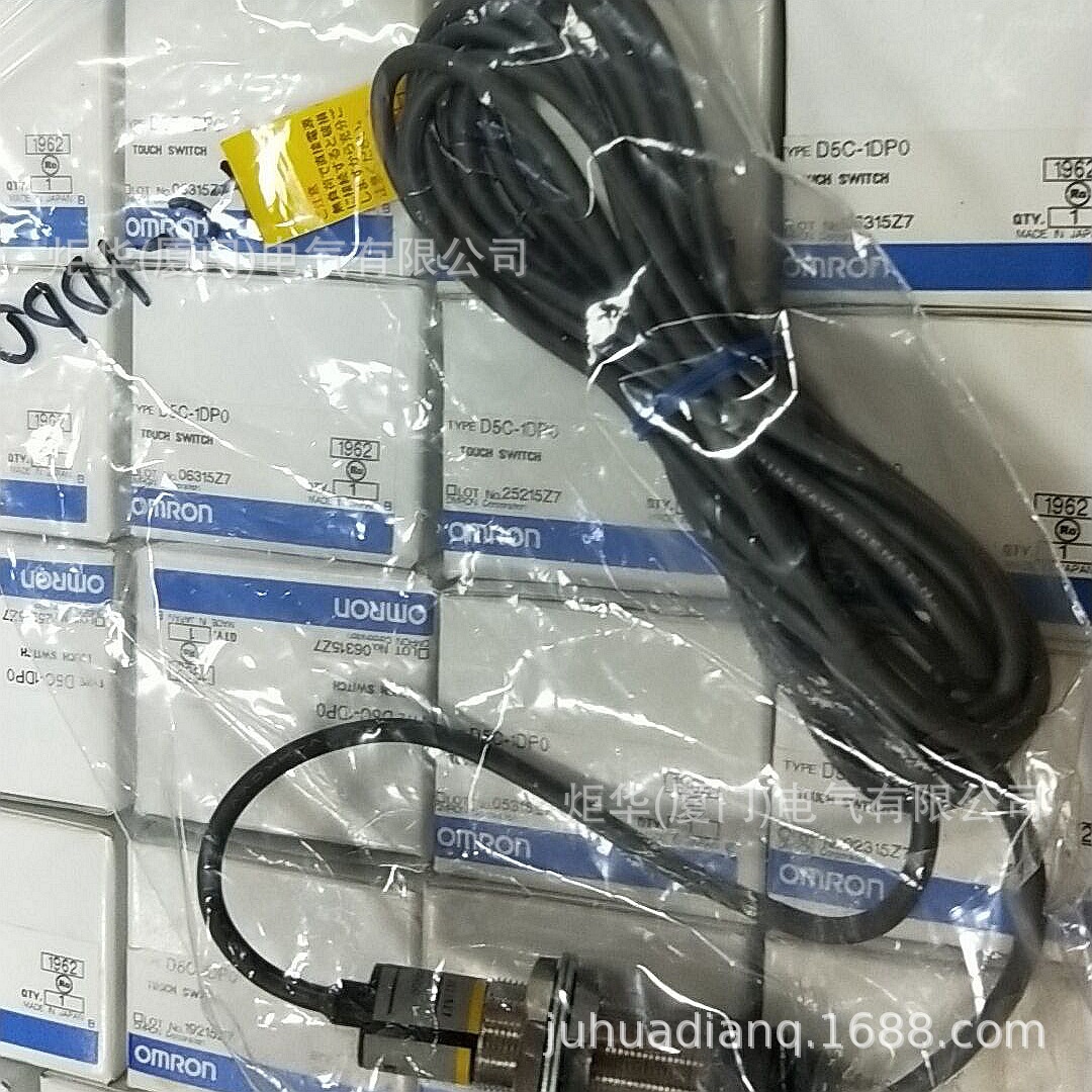 D5C-1DA0接近开关D5C系列OMR0N全新原装未拆封质保一年