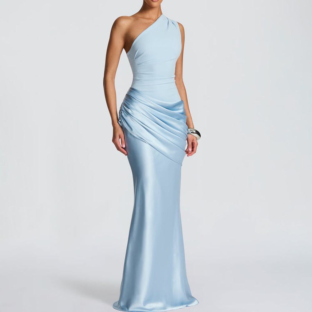 Abito da sera in raso monospalla elegante e attillato donna_voghion.com