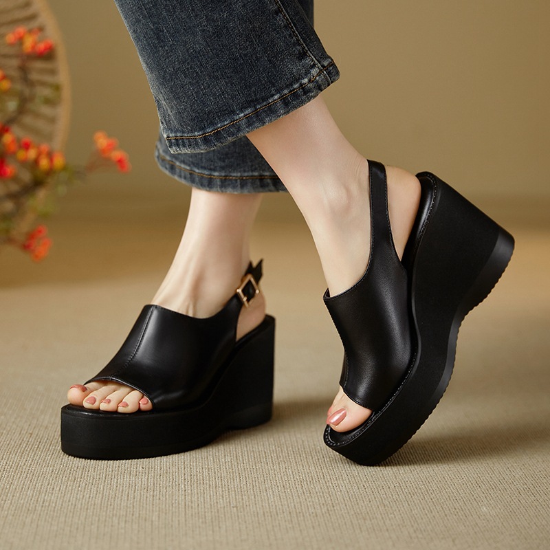 Sandal cao gót nữ mũi nhọn hở ngón, đế xuồng dày, quai một chữ, gót 9 cm — đen