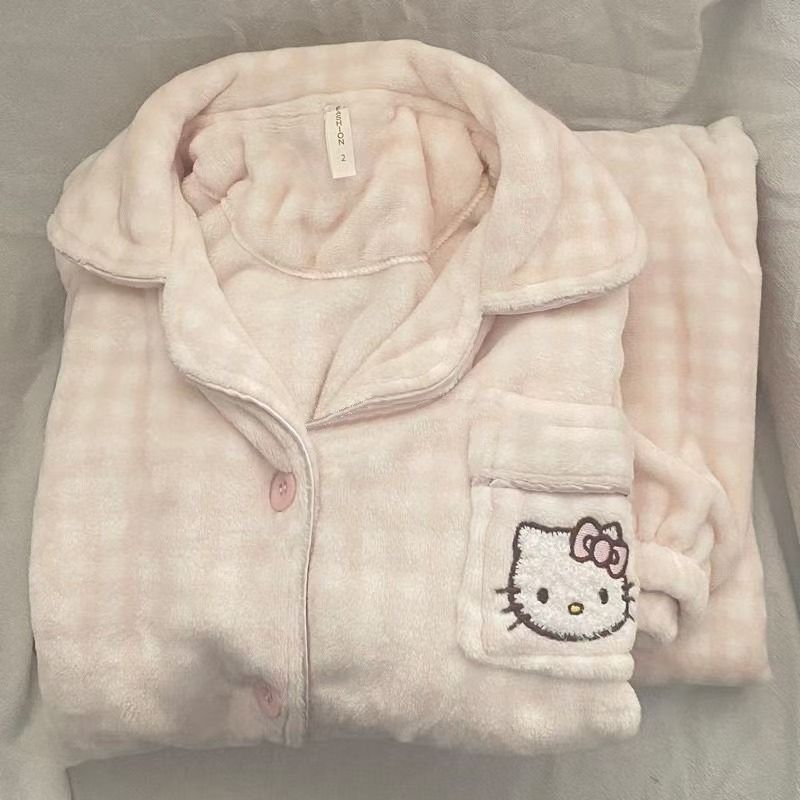 新款可爱珊瑚绒睡衣女秋冬款甜美ins风加厚卡通法兰绒冬季家居服