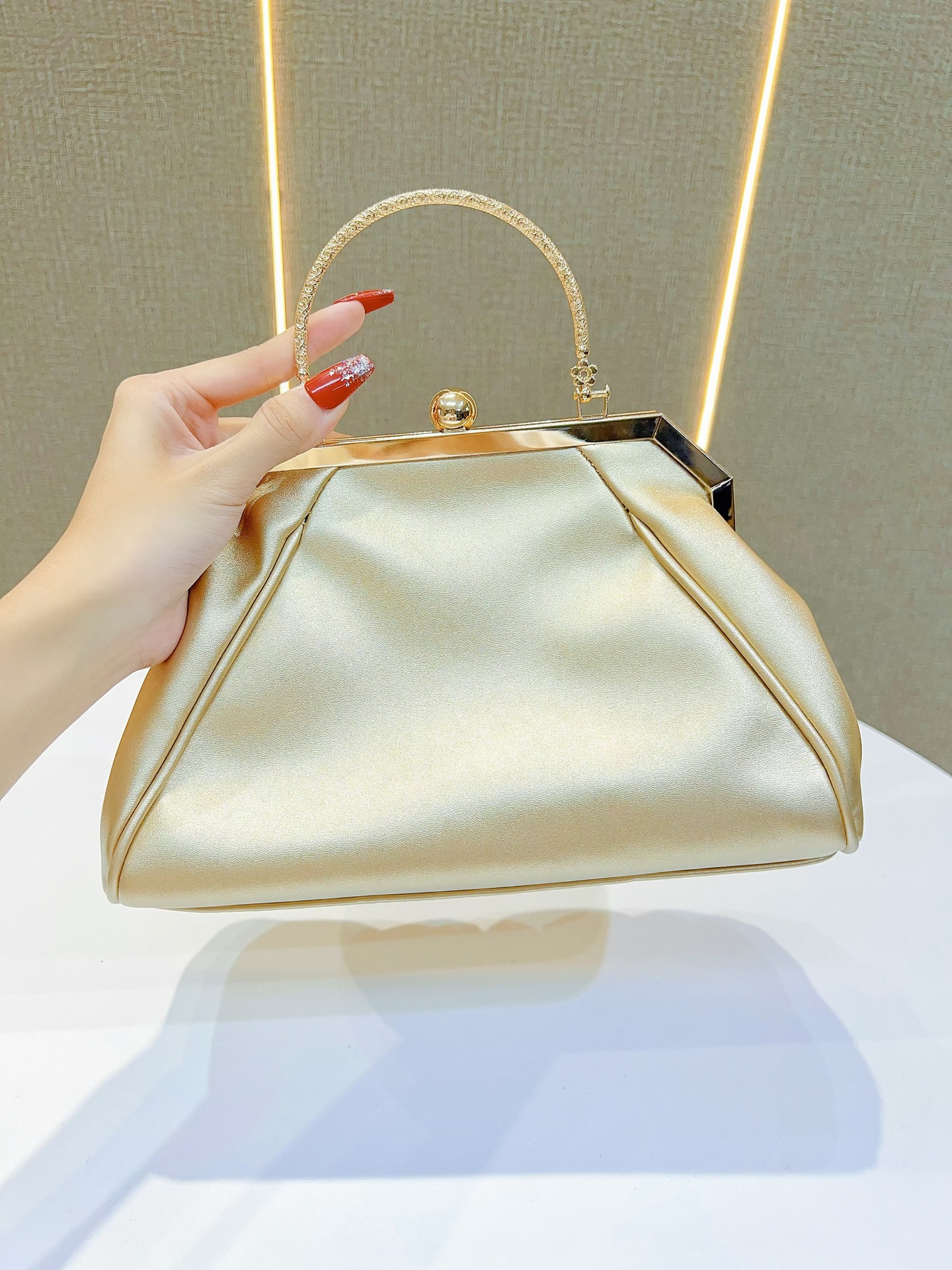 Modische Abendtasche Mit Strasssteinen Für Partys_voghion.com