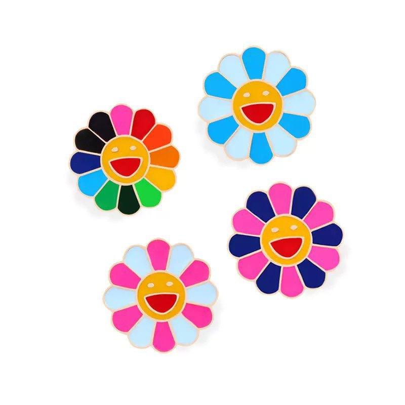 Collar sonriente colorido flores de sol collar broche de dibujos animados accesorios de abrigo anti-luz simple flores de pecho lindos broches
