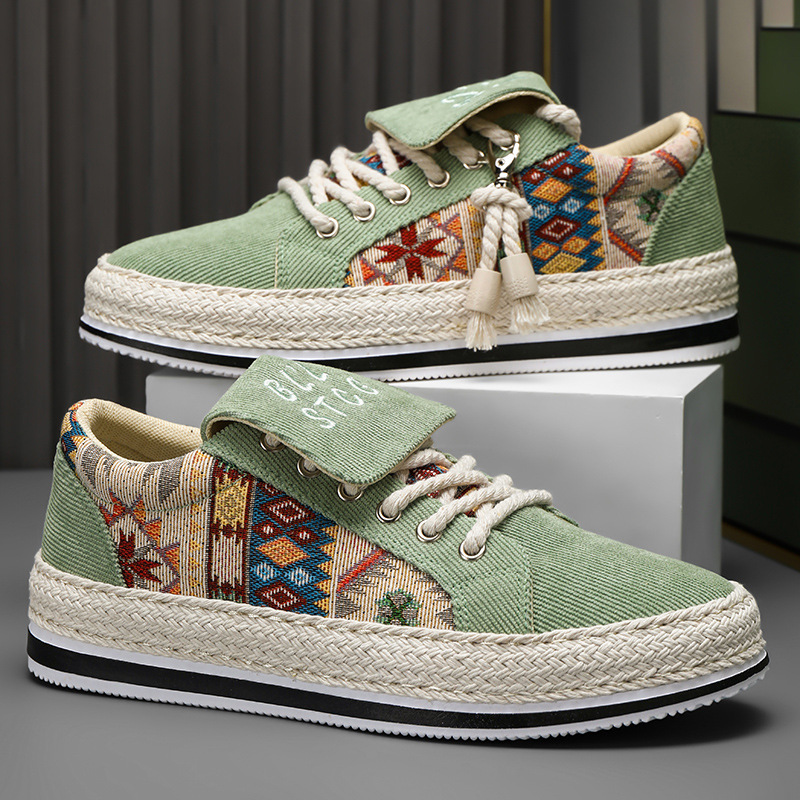 2024 nuevos zapatos de skate casuales de primavera y otoño zapatos perezosos zapatos de tela zapatos de moda para hombres