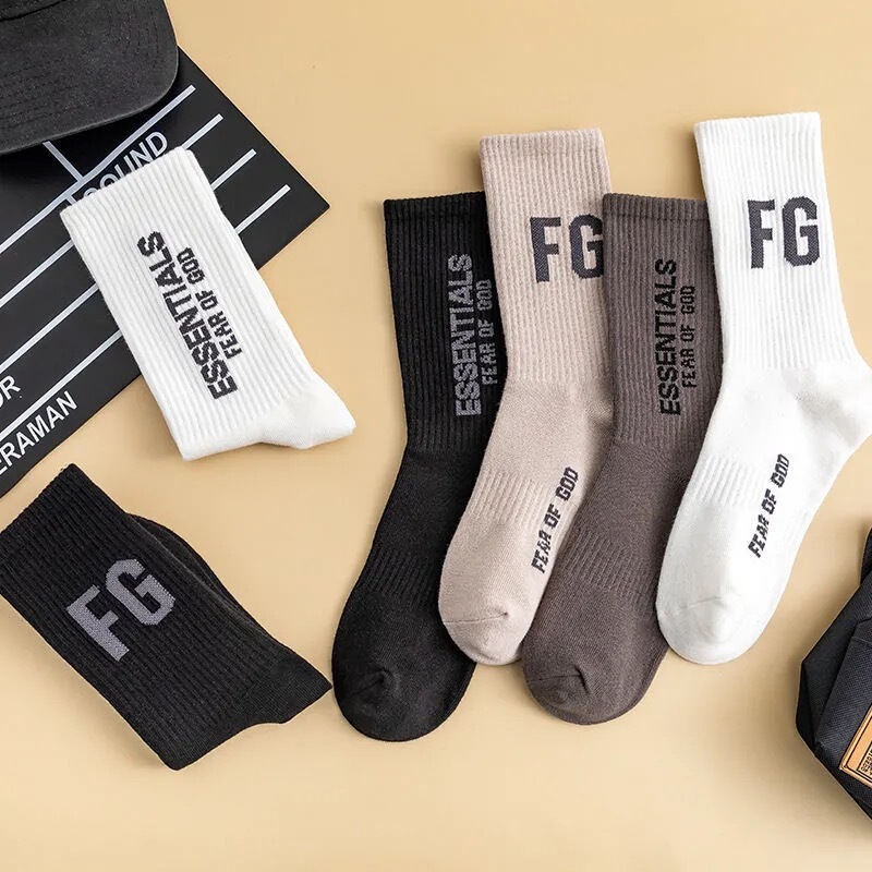 European and American ins Japanese High Street FOG Multi-Line Skateboard Sports Men and Women Couple Fashionable Socks Letter Mid-Length Socks Cotton Trend