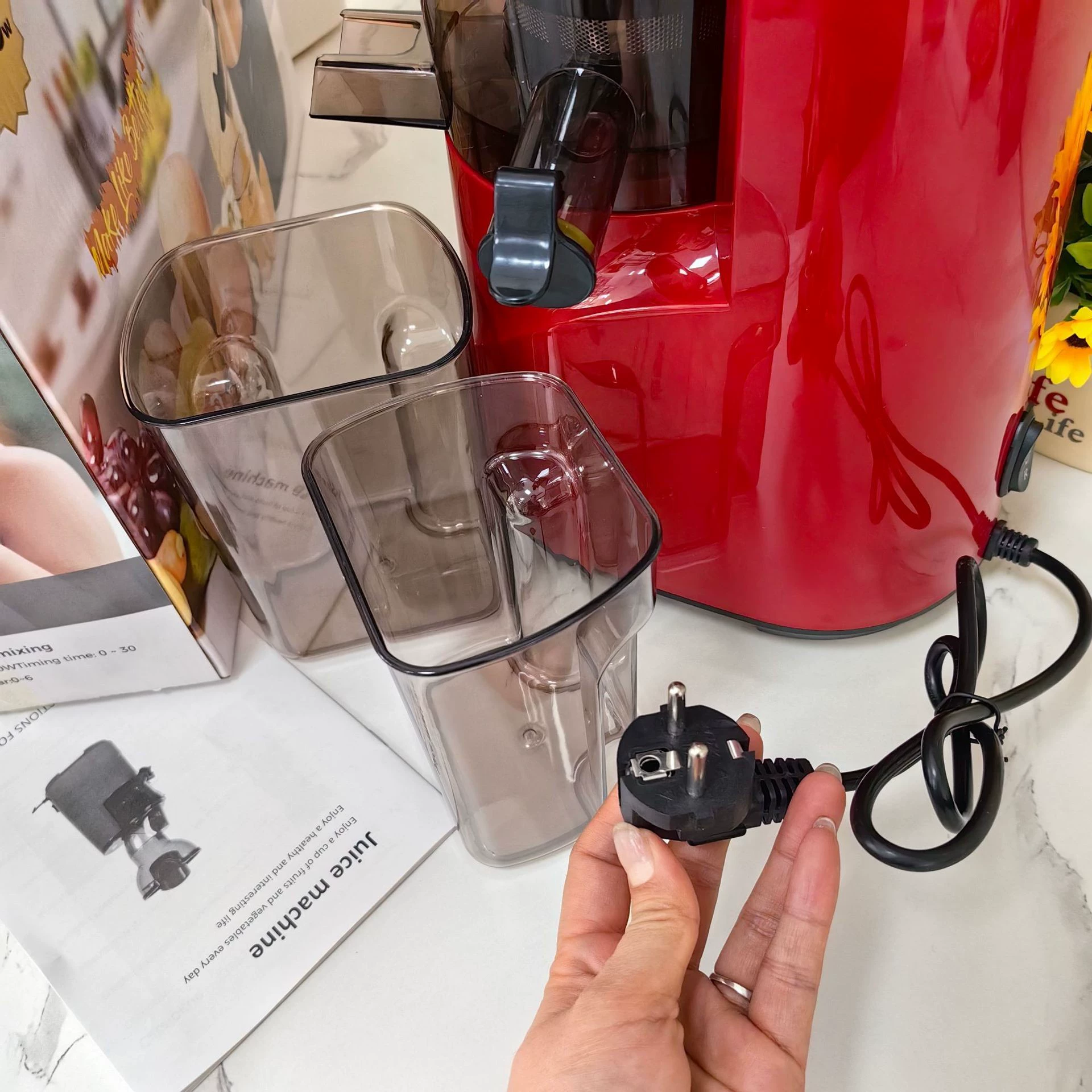 Бытовая соковыжималка с большим диаметром корпуса полностью автоматическая многофункциональная электрическая соковыжималка для фруктов и овощей с отделением остатков