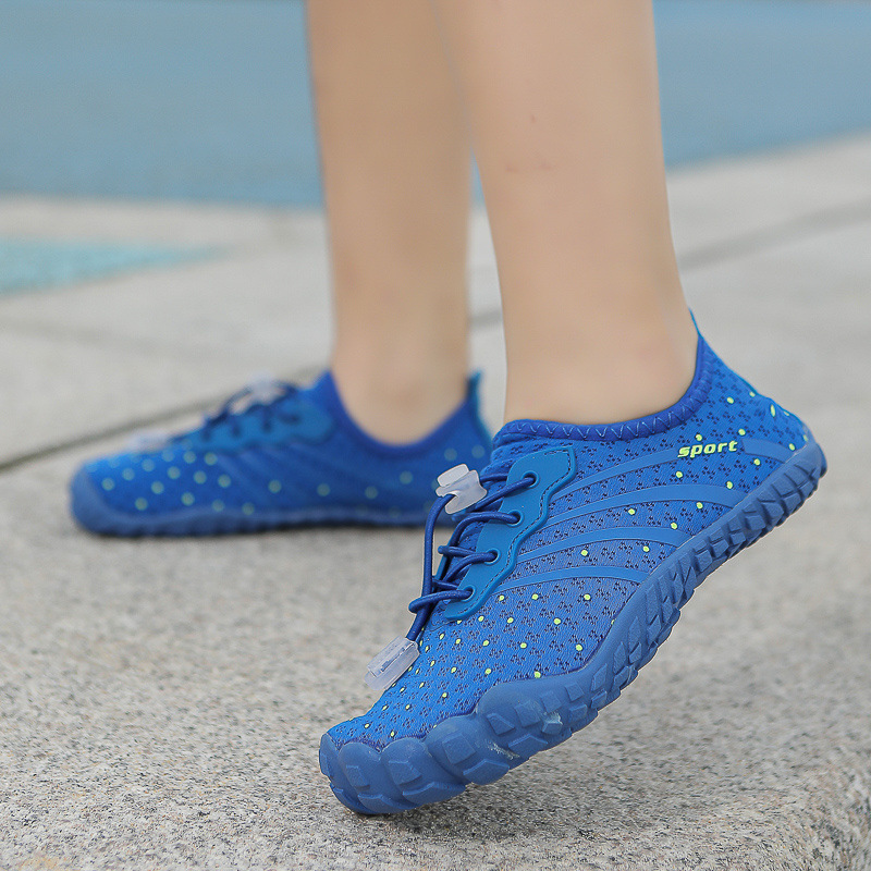 L8A Rock Climbing Shoes Children's Indoor Sports sneaker Climbing Bouldering Shoes Breathable Boys and Girls Climbing Training