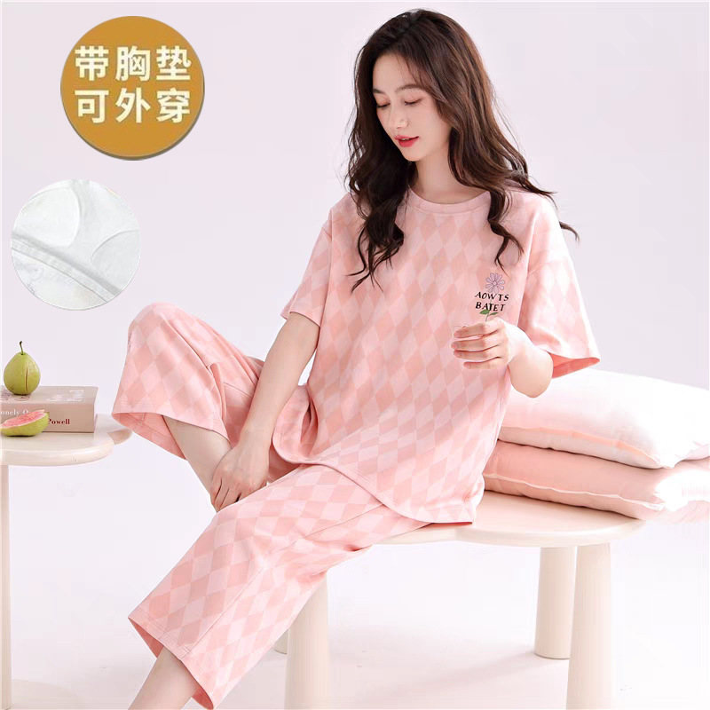Summer 2025 New Pajamas Women's Suit Round Neck Cropped Pants with Chest Pads Sweet Short-Sleeved Home Clothes Can Be Worn Outside