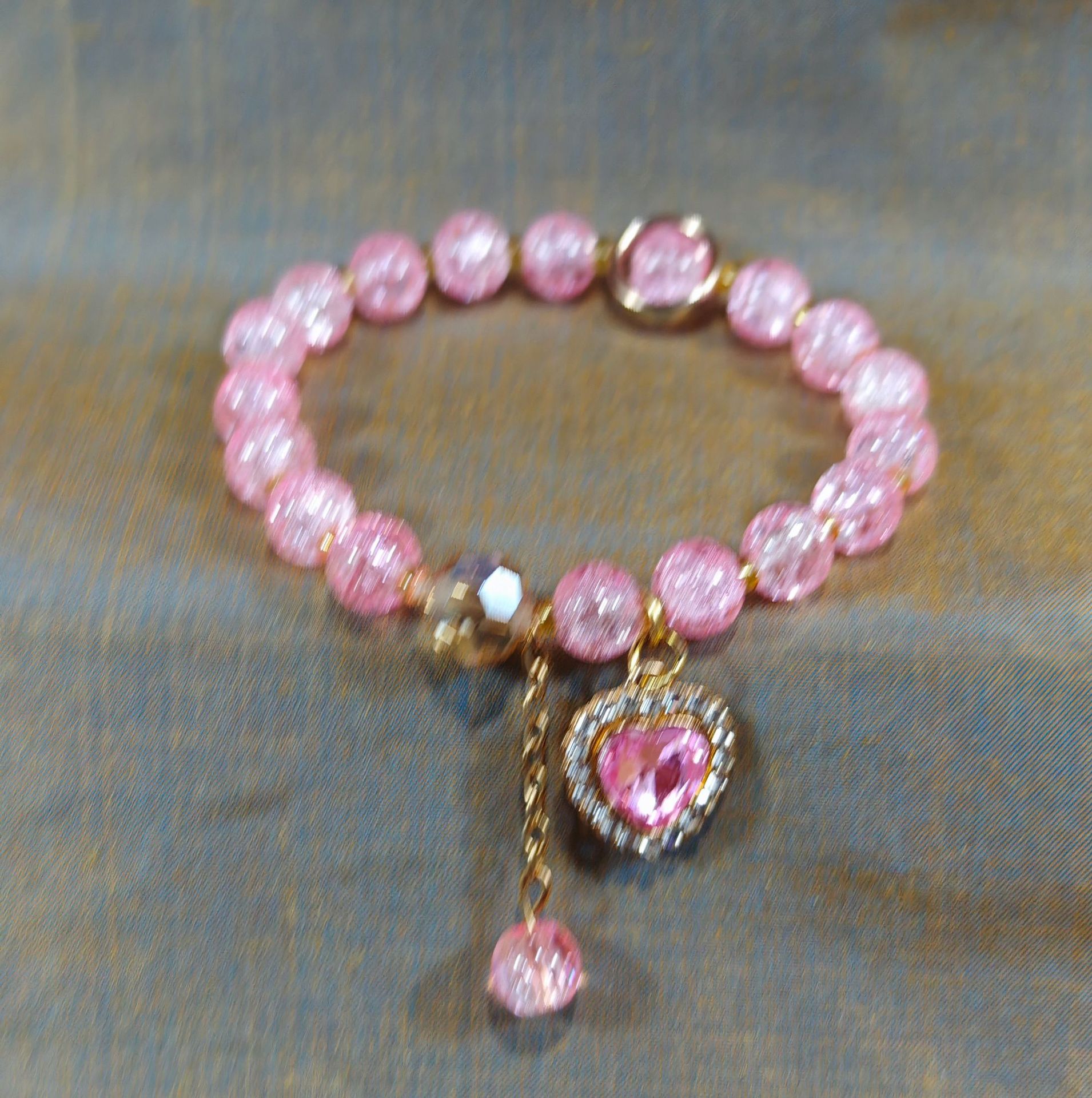 Las celebridades de Internet retro transfronterizas suelen ser todo-fósforo pulsera elástica de estilo ins simple pulsera de moda de lujo ligero, joyería de temperamento