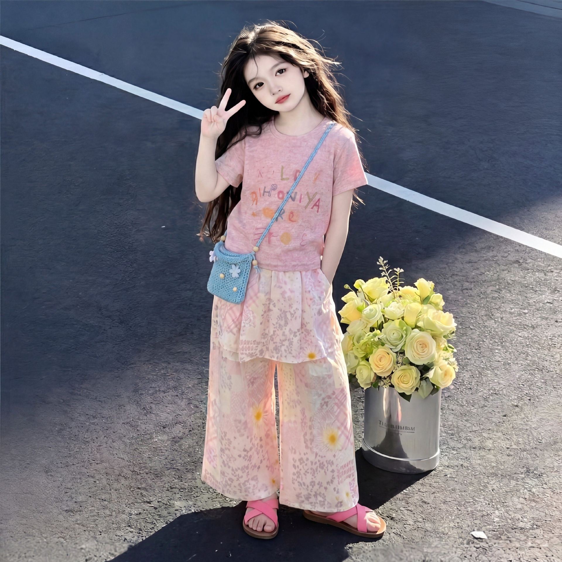 Girls' Summer New Beach Vacation Style Graffiti Letter Children's Short-Sleeved Floral Pants Set