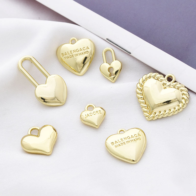 New Fashion Heart Love Alloy Pendant Distinctive diy Hand-made Earrings Jewelry Pendant Material Accessories New Fashion Heart Love Alloy Pendant Distinctive diy Hand-made Earrings Jewelry Pendant Material Accessories