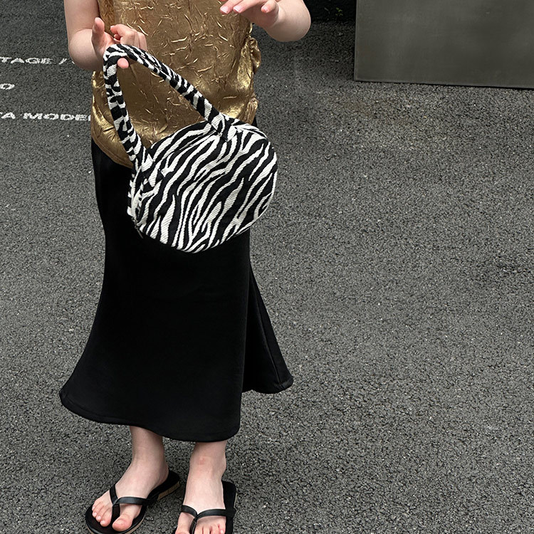 Little Girl Fish Tail Skirt 2024 Summer New Arrival Korean Style Children's Clothing Unique Design Black Fish Tail Dress Drop Ship One Piece