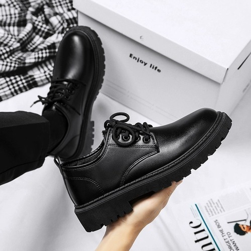 Boots for Men - Spring and Autumn Season, Business Men's British Style Casual Shoes, Korean Version, Versatile Youth, Newborn and Groom Shoes, Black Wedding Shoes