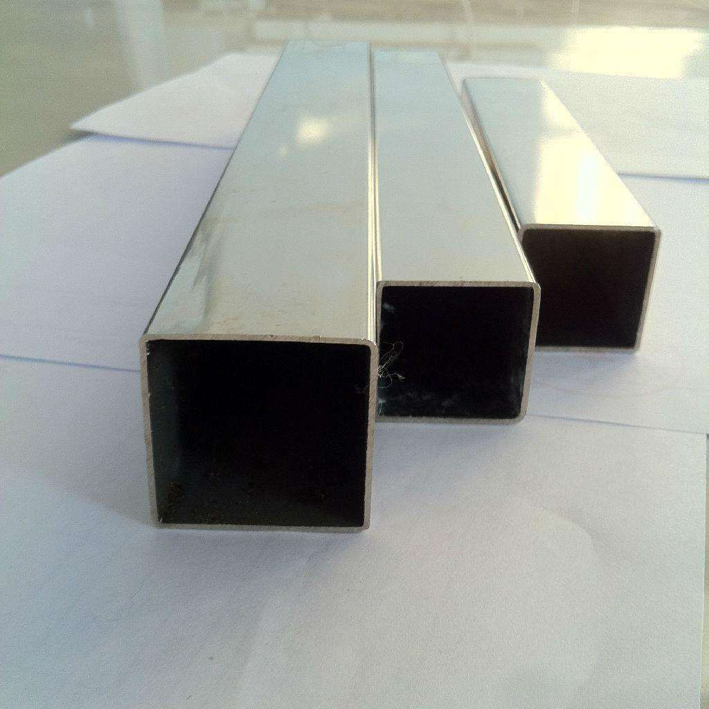 西安批发201不锈钢装饰方管 薄壁镜面亮面装饰用201不锈钢方矩管