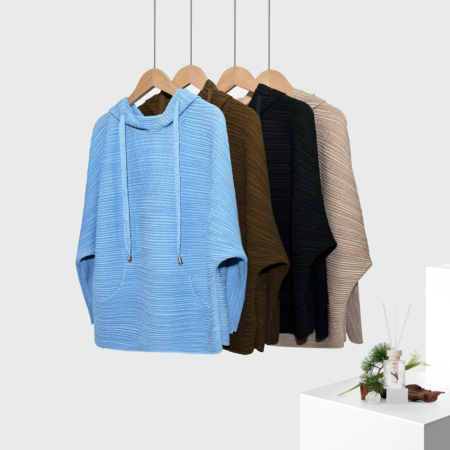 Miyake Spring and Autumn Hooded Sweatshirt Women's Loose Casual Solid Color Loose Slim Commuting Easiest for Match Pullover Long Sleeve Top Trendy