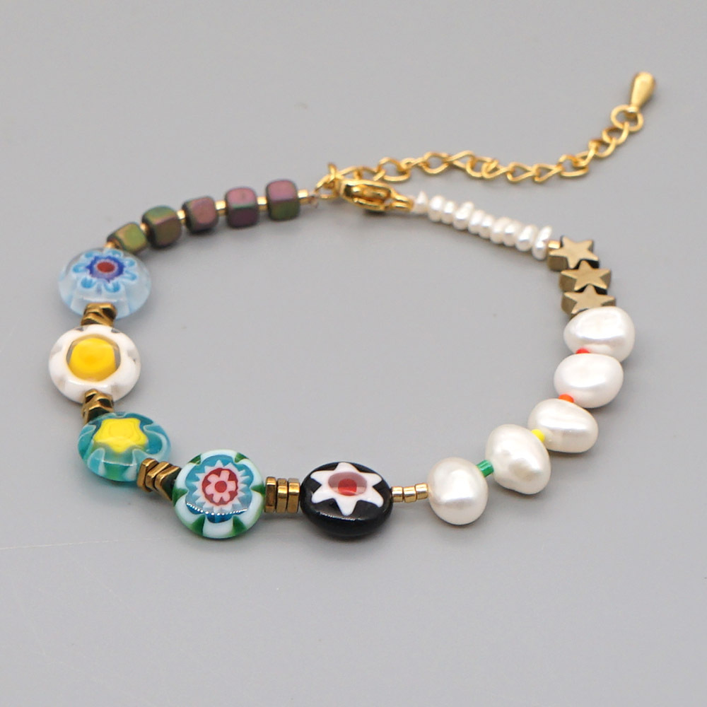 Nihaojewelry Ethnic Style Pearl Beaded Flower Bead Bracelet Jewelry Wholesale display picture 2