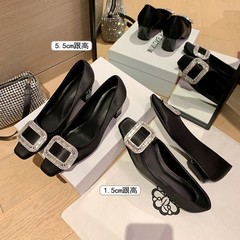 淘貨源~RV水晶扣方頭單鞋2024春夏綢緞布透氣高跟鞋 保密代發