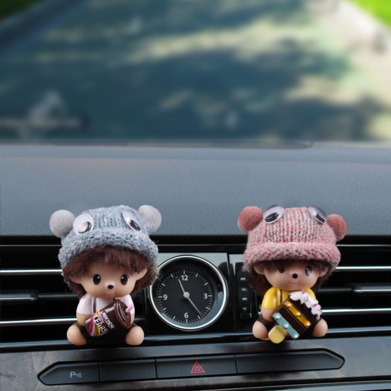 Cute pareja de dibujos animados accesorios de automóviles ventilación perfume aire acondicionado perfume accesorios de automóviles accesorios de automóviles mujeres