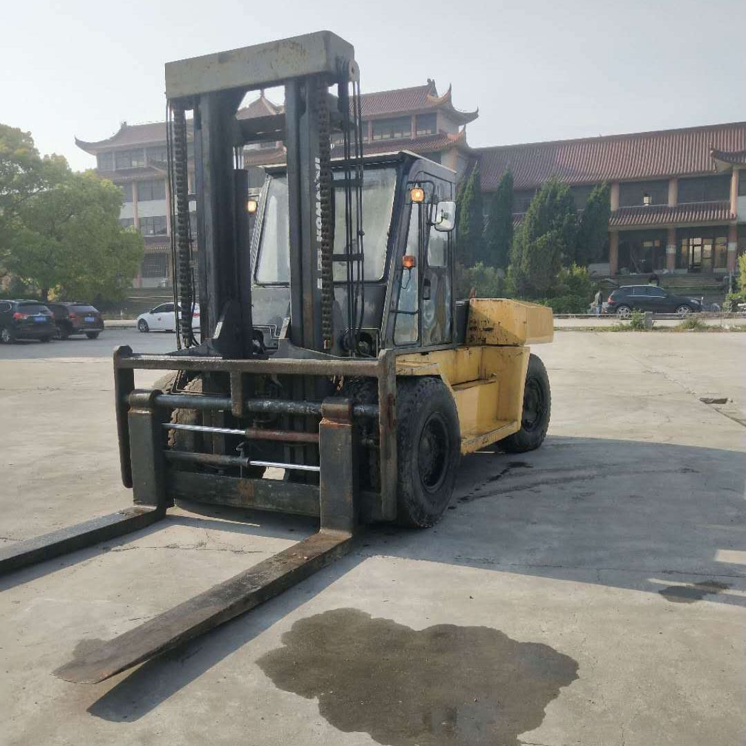 新漆高品质现货Komatsu小松FD150 15吨搬运装卸货工具轮式叉车