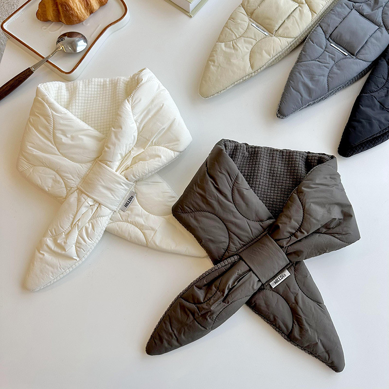 Otoño y invierno coreano bufandas de cuello decorativas fuente de fábrica etiqueta personalizada color opcional de plumón de algodón cruzado