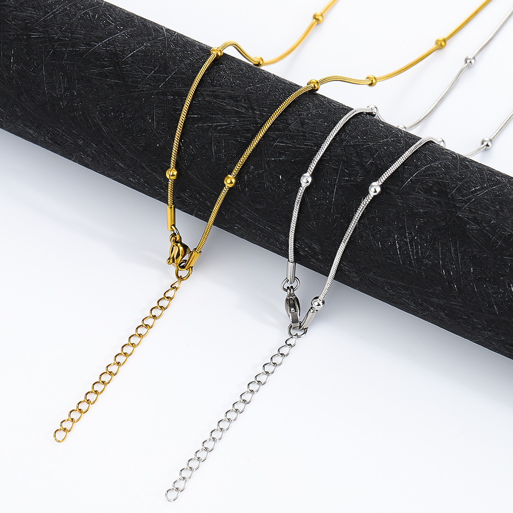 Necklace stainless steel from pearl