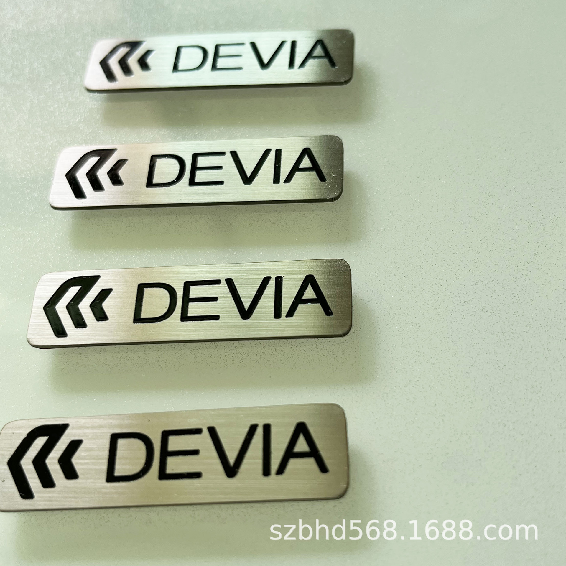 铝不锈钢铁锌蚀刻腐蚀雷射雕激光切割家具铭板标示牌凹下字体黑字